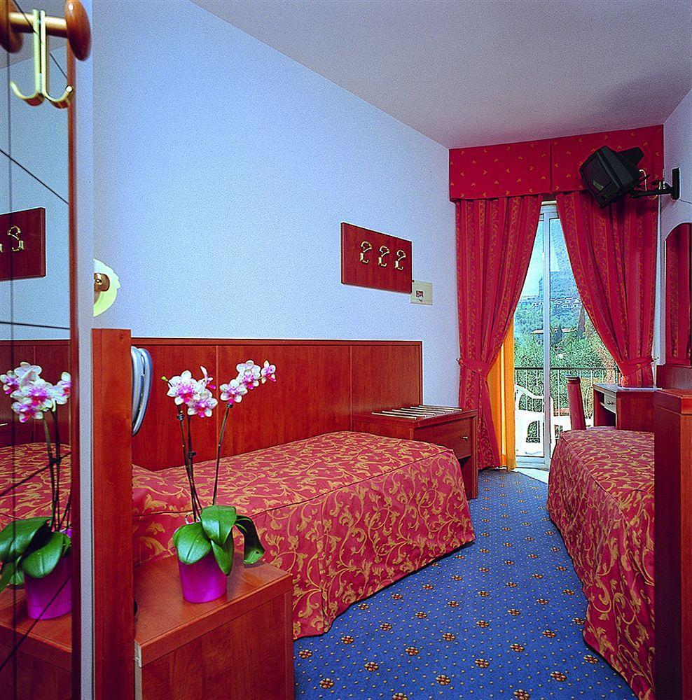 Hotel Garden Limone sul Garda Kültér fotó