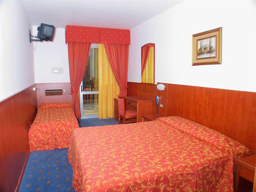 Hotel Garden Limone sul Garda Kültér fotó